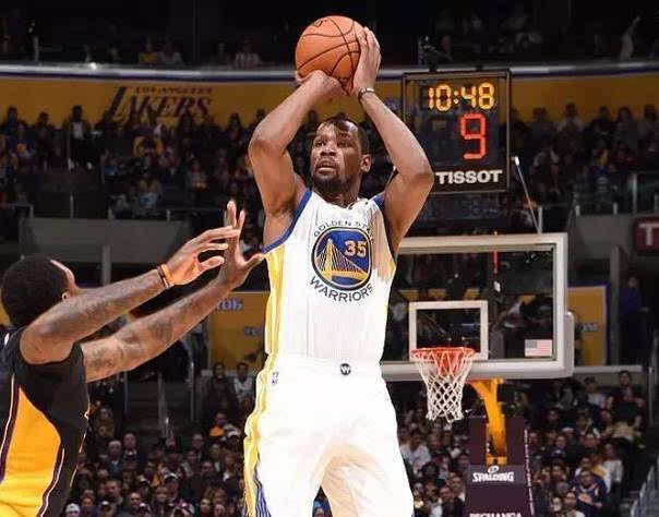 引起了共鸣 引起了共鸣