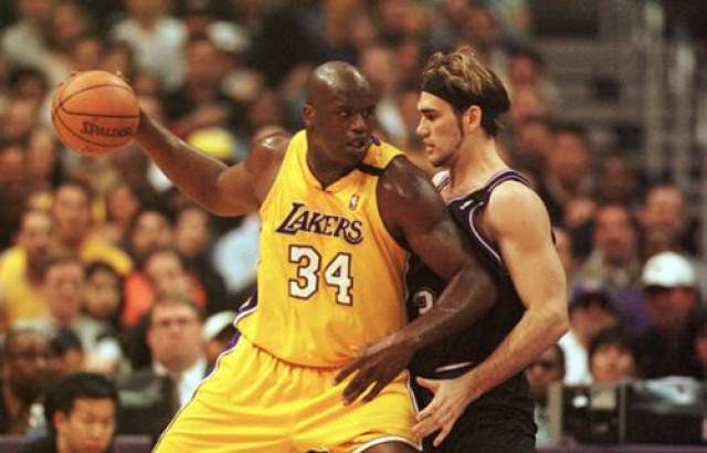 奖金与成绩 奖金与成绩