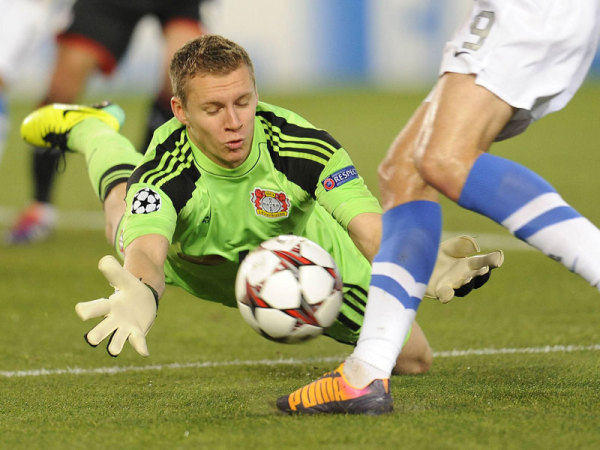 率将留队 率将留队