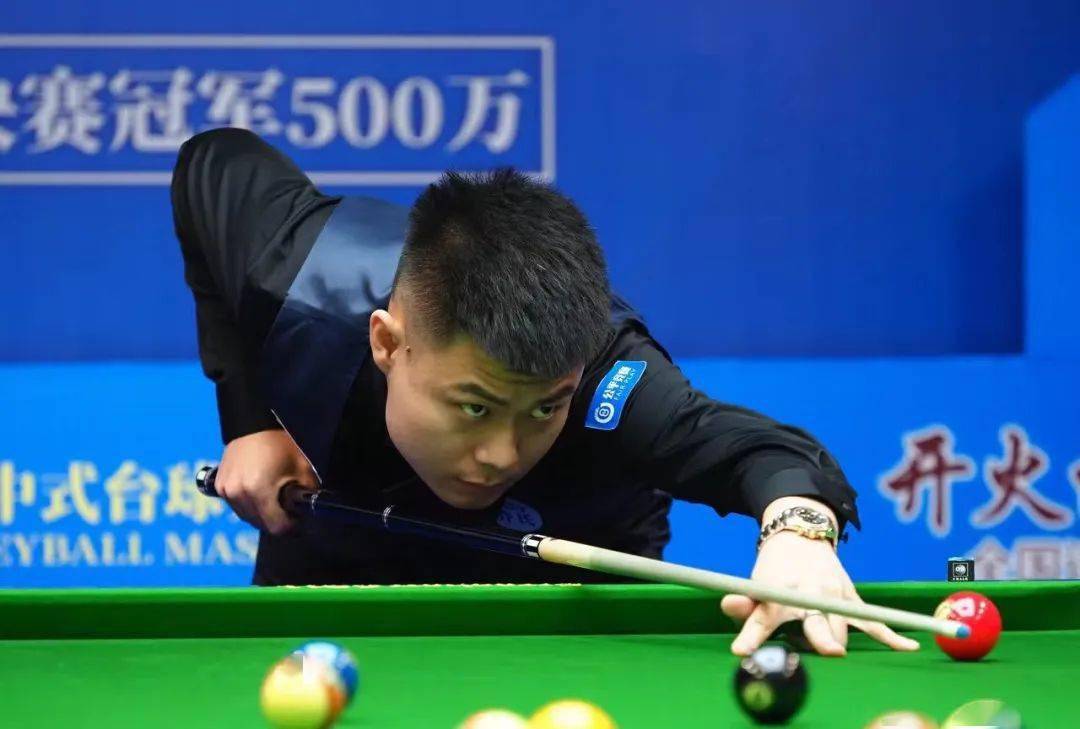 在最新的足 在最新的足