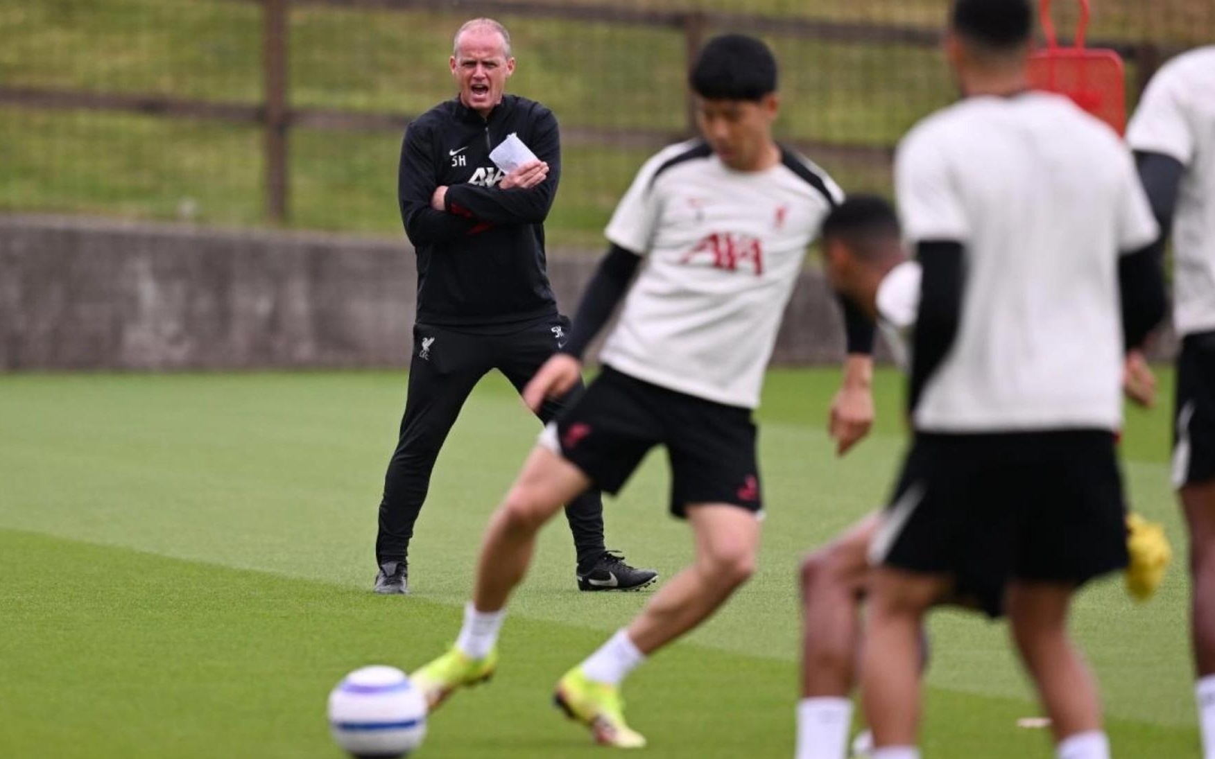 步和突破自 步和突破自