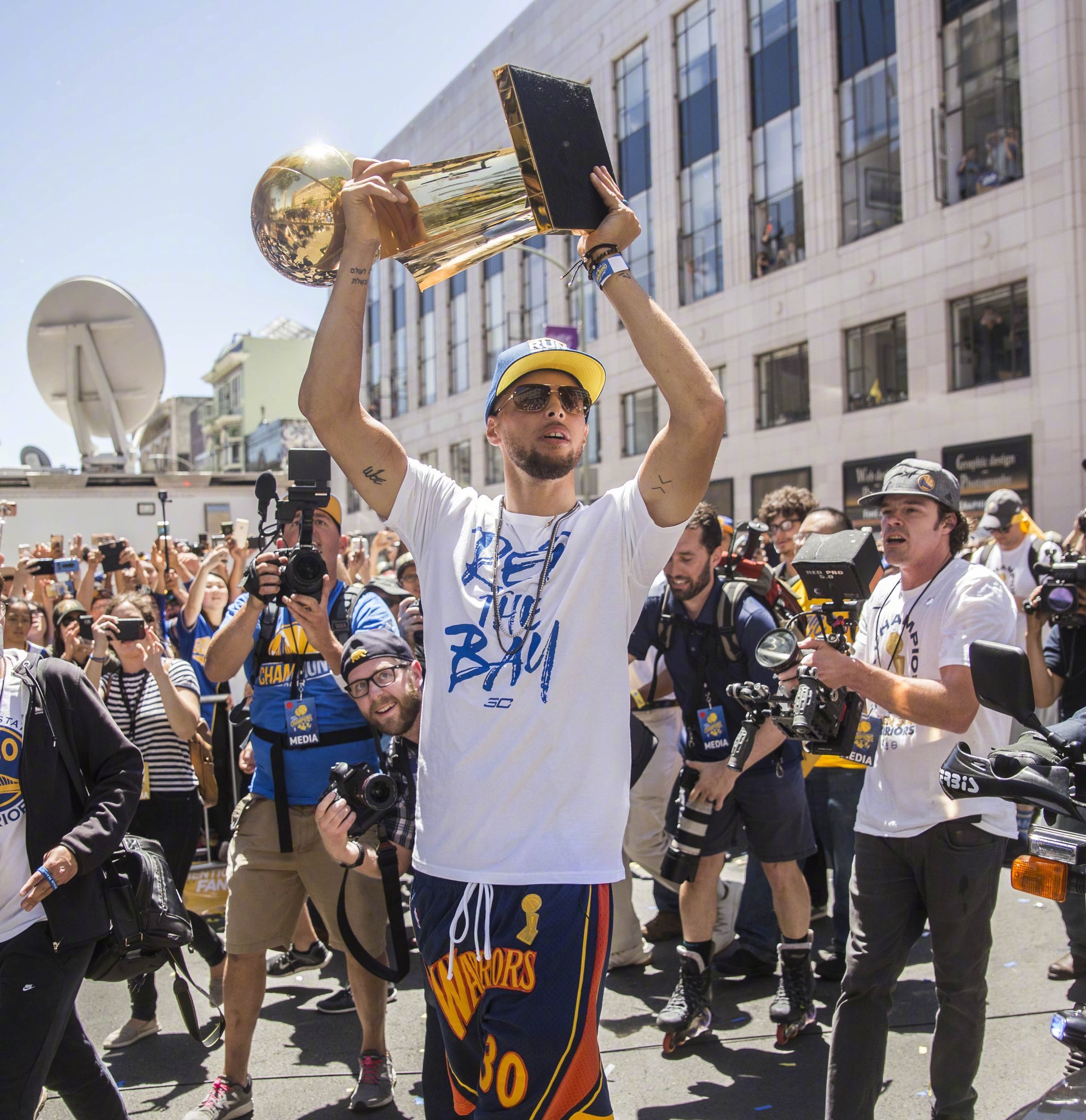 能在年轻时 能在年轻时